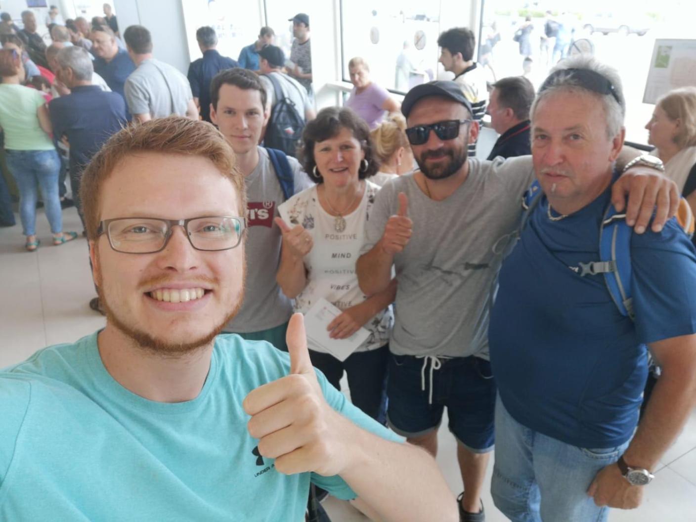 ホテル Panorama クタイシ エクステリア 写真